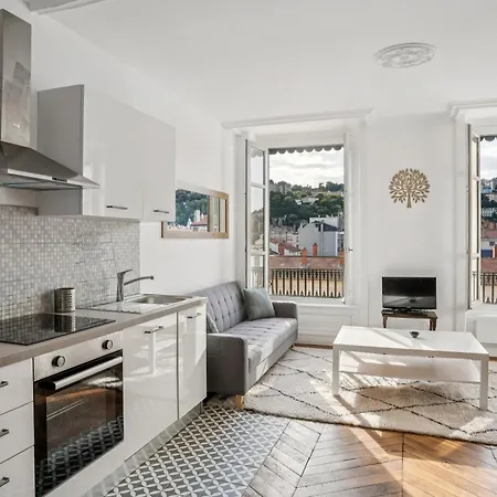 Appartement Superbe 3 Pièces Place Bellecour - Vue Panoramique *